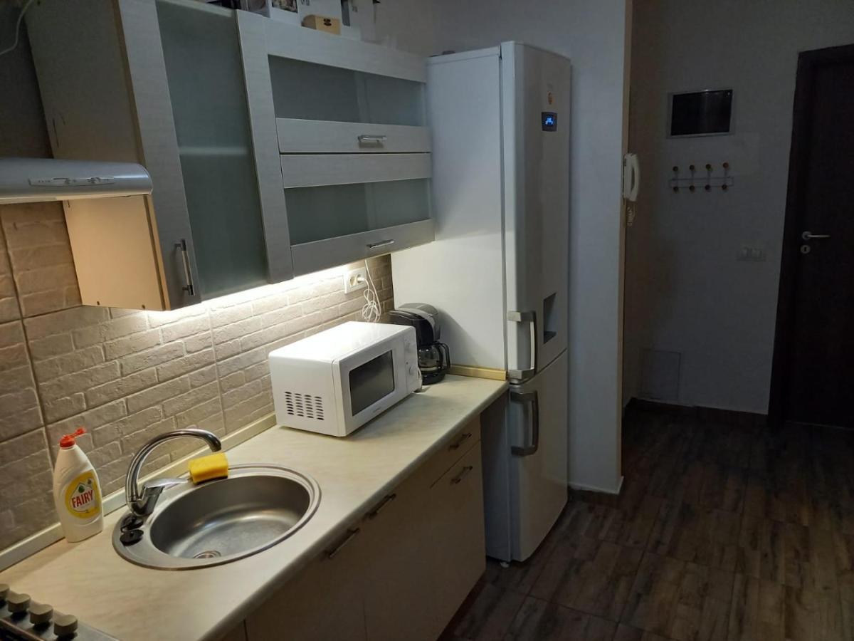 Apartament 2 Camere Chiajna Екстер'єр фото